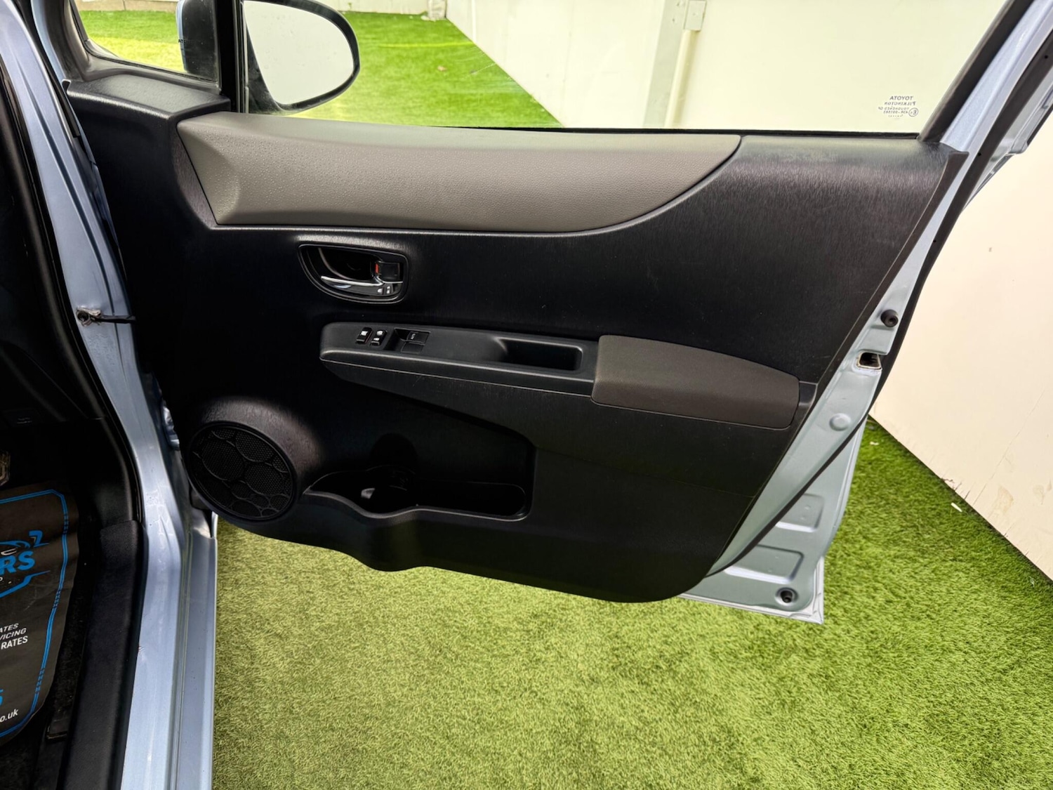 Used Toyota Yaris for sale - 77970658: Photo 17