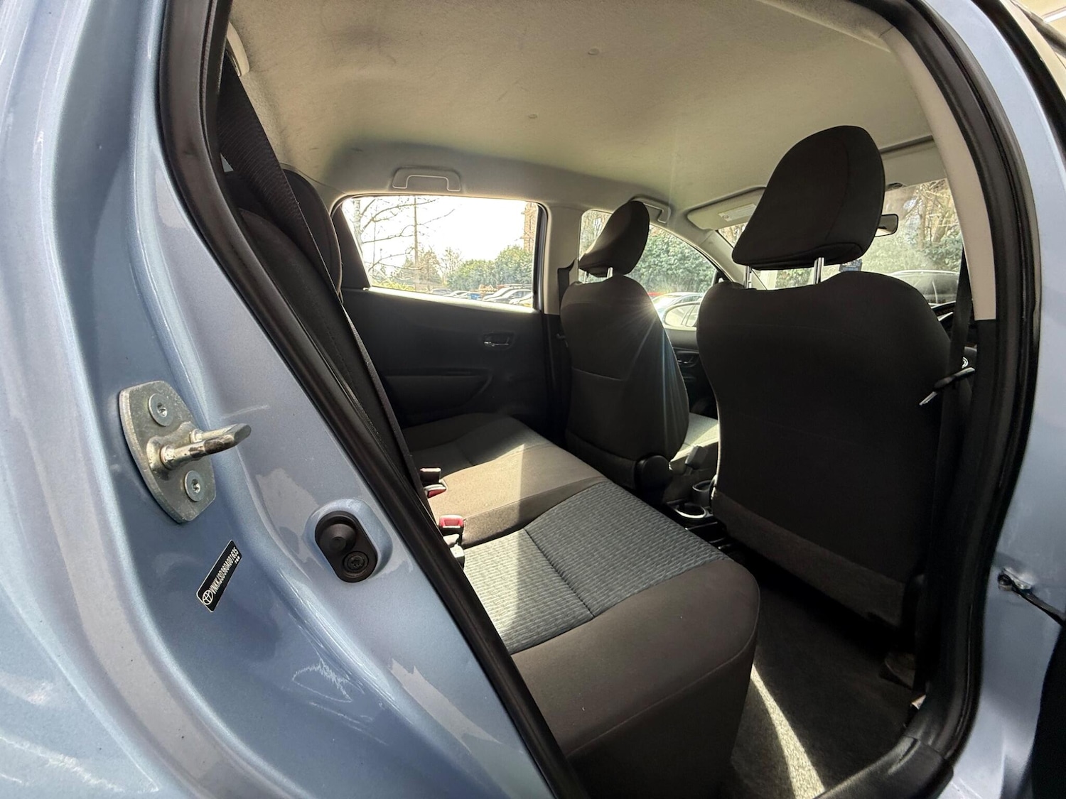 Used Toyota Yaris for sale - 77970658: Photo 19