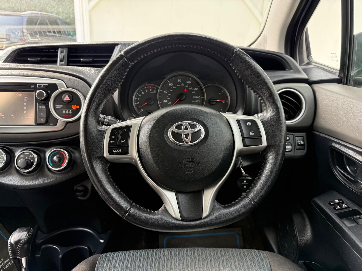 Used Toyota Yaris for sale - 77970658: Photo 32