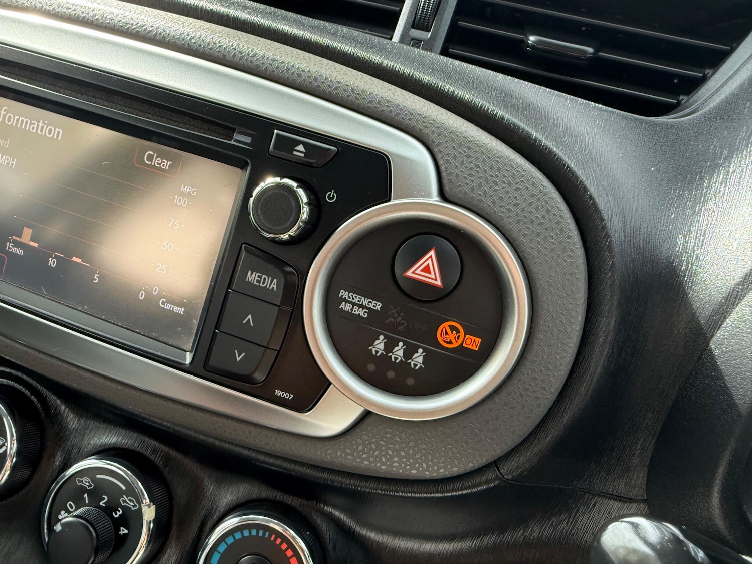 Used Toyota Yaris for sale - 77970658: Photo 44