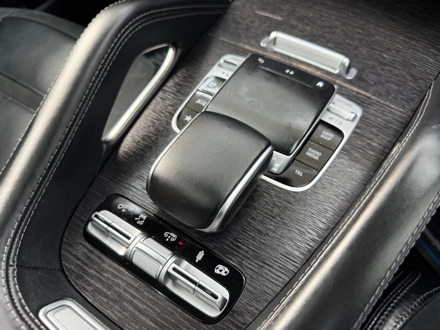 Used Mercedes-Benz GLE 2020 for sale - 77993234: Photo 68