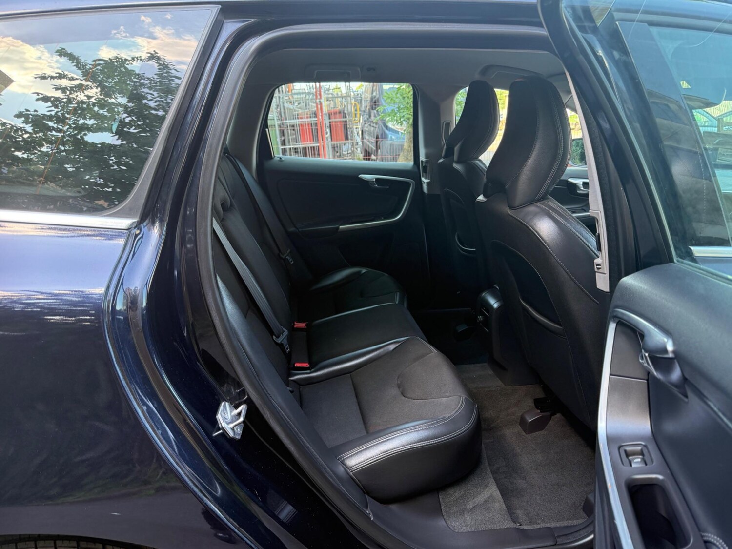 Used Volvo XC60 for sale - 77511297: Photo 16