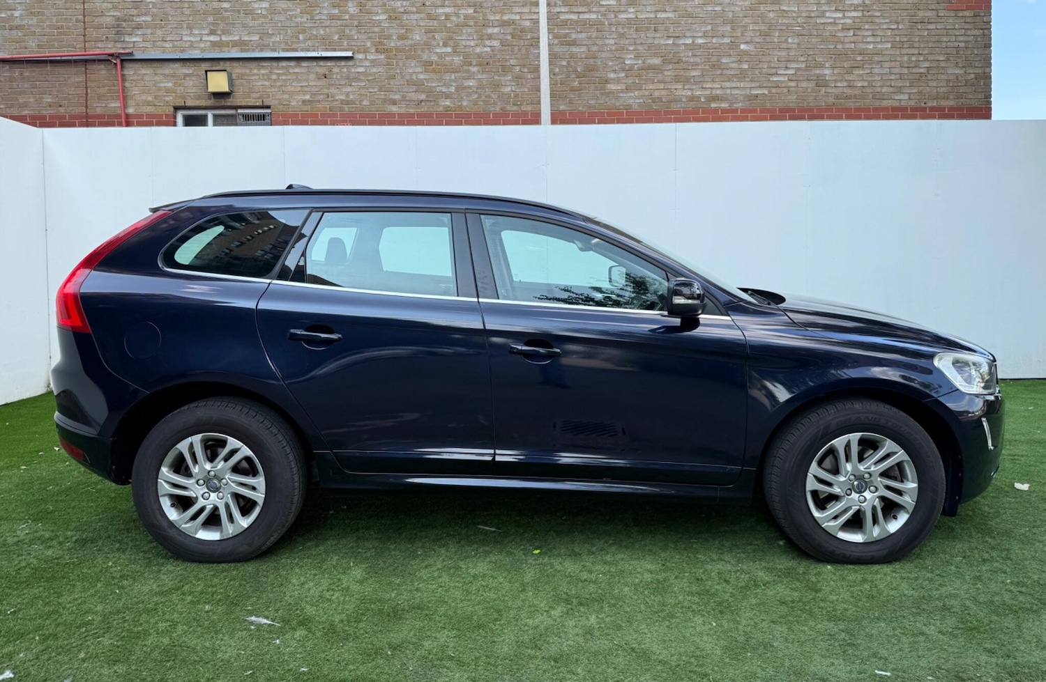 Used Volvo XC60 for sale - 77511297: Photo 5