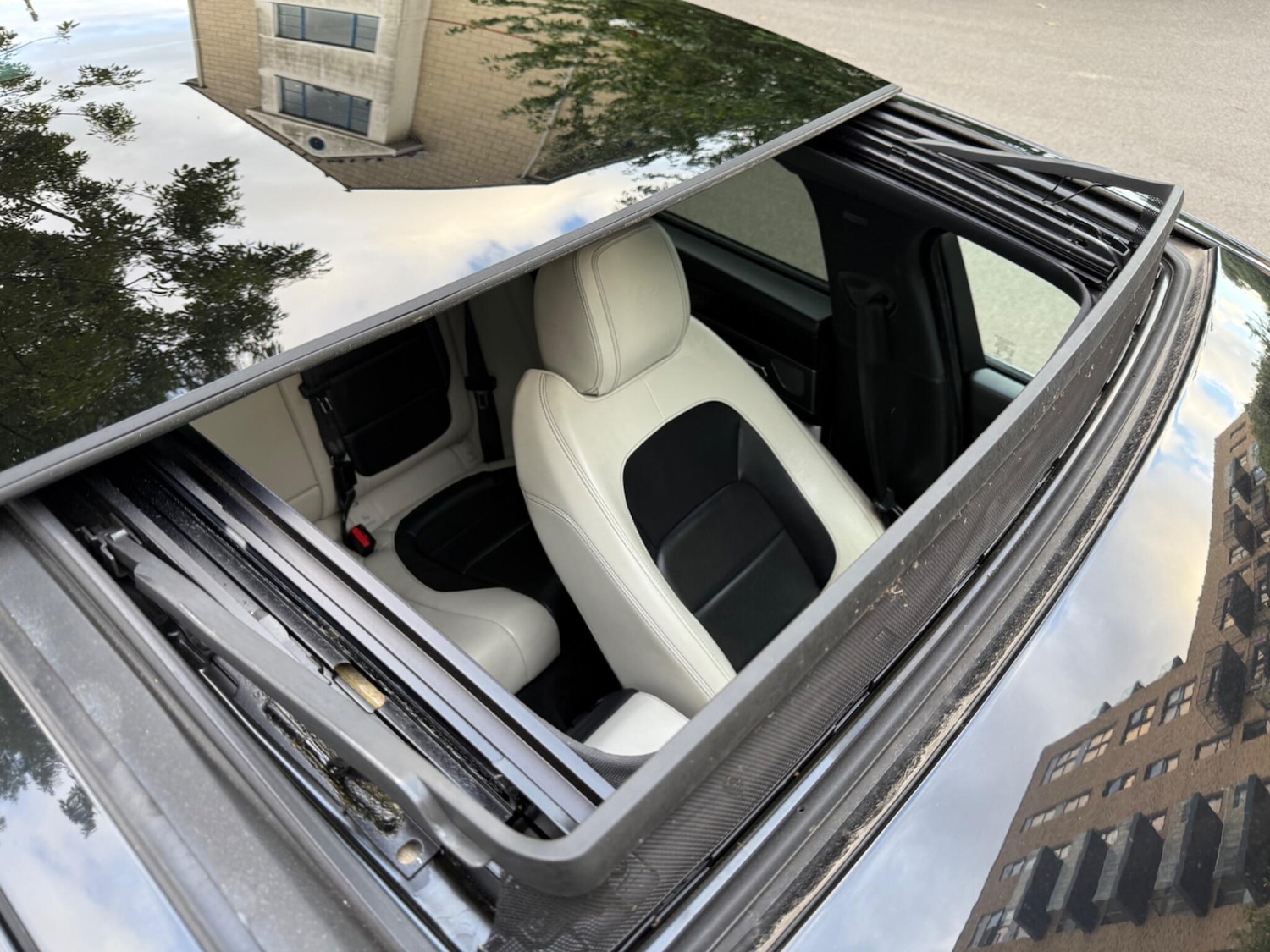 Used Jaguar XF 2016 for sale - 76175333: Photo 13