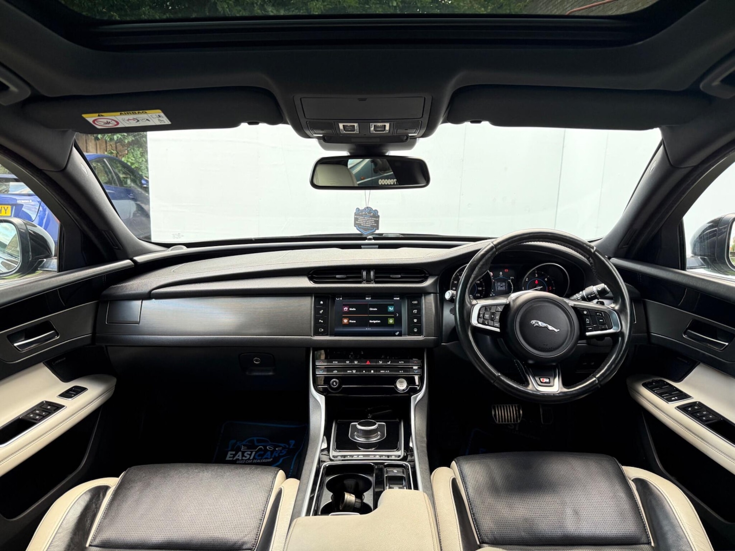 Used Jaguar XF 2016 for sale - 76175333: Photo 29