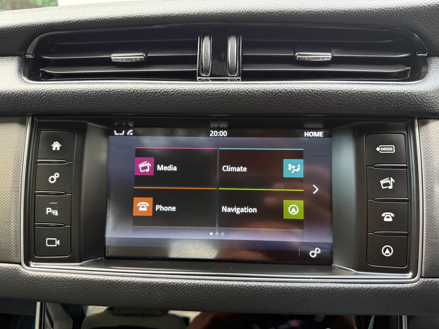 Used Jaguar XF 2016 for sale - 76175333: Photo 45