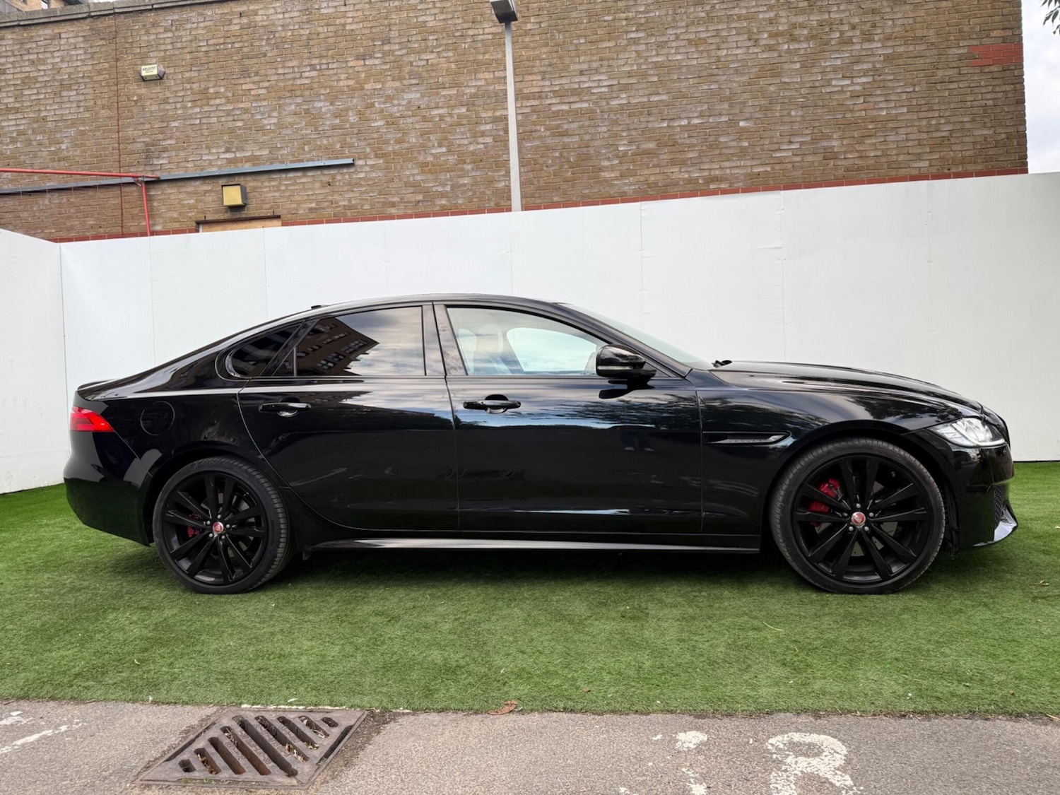 Used Jaguar XF 2016 for sale - 76175333: Photo 5