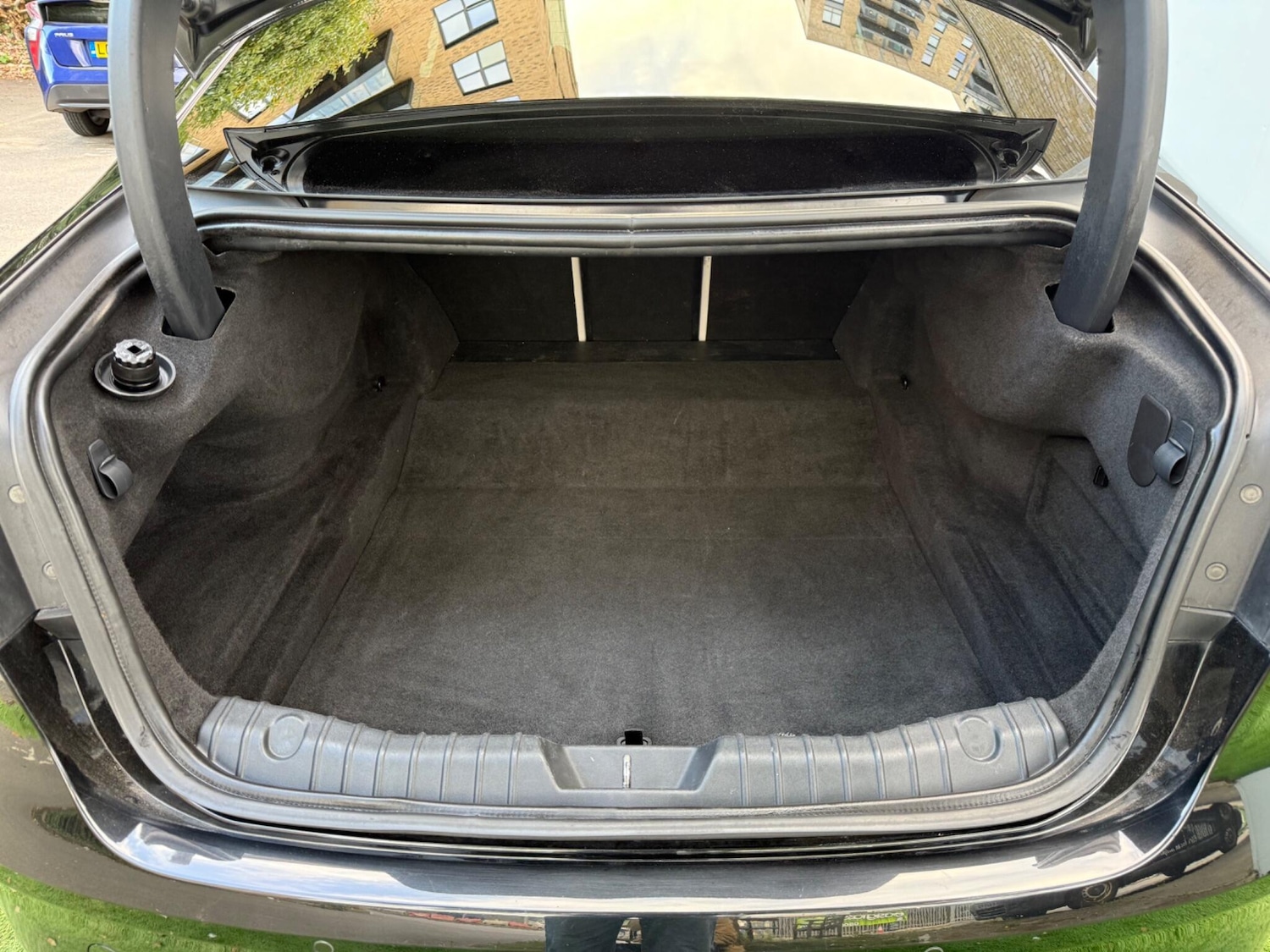 Used Jaguar XF 2016 for sale - 76175333: Photo 8