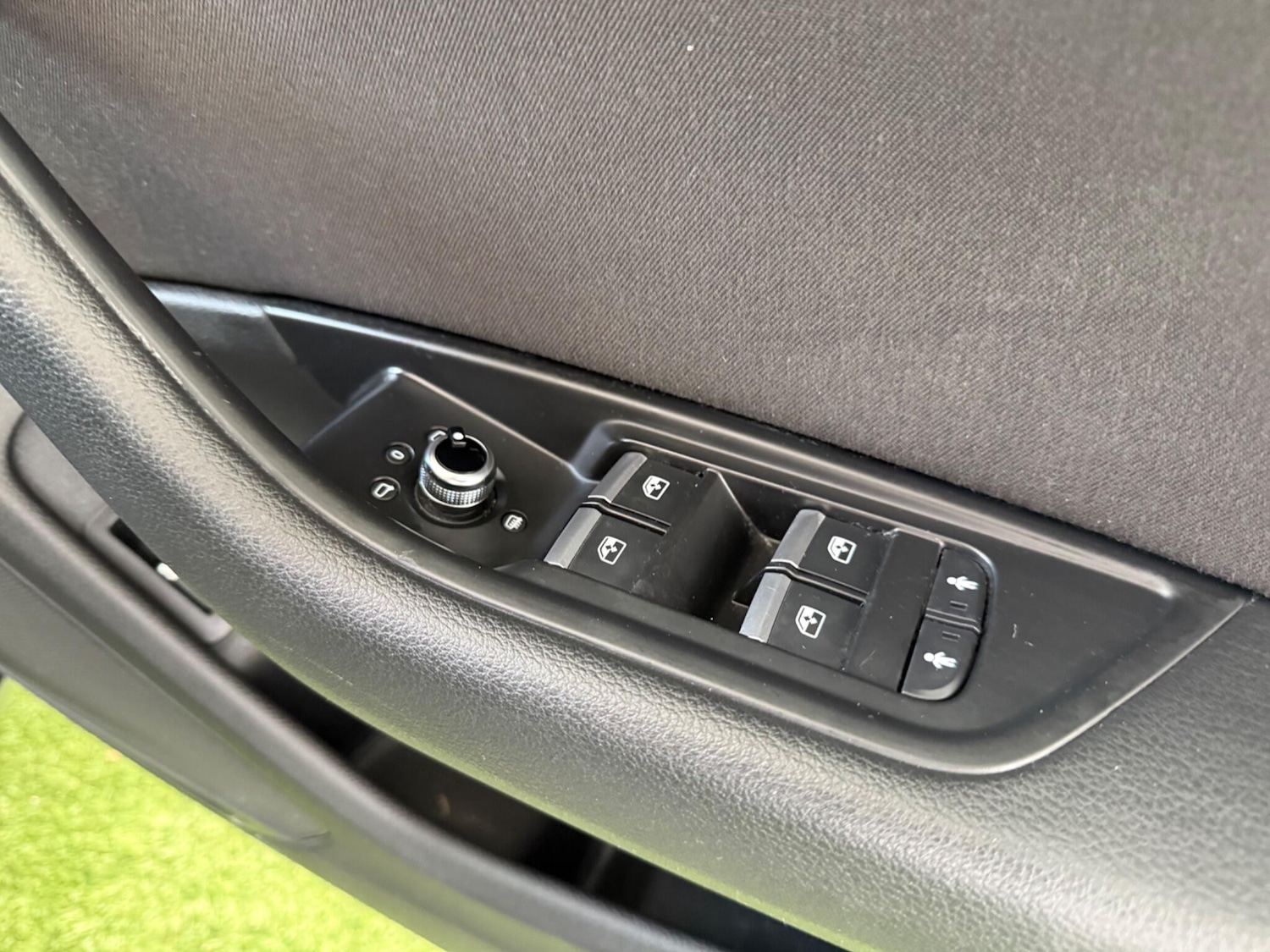 Used Audi A4 2018 for sale - 77330363: Photo 42