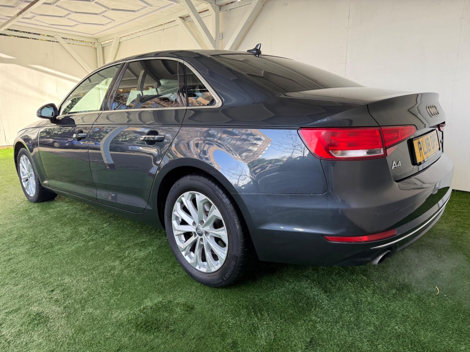 Used Audi A4 2018 for sale - 77330363: Photo 9