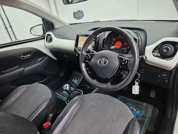 Used Toyota AYGO 2015 for sale - 78676701: Photo