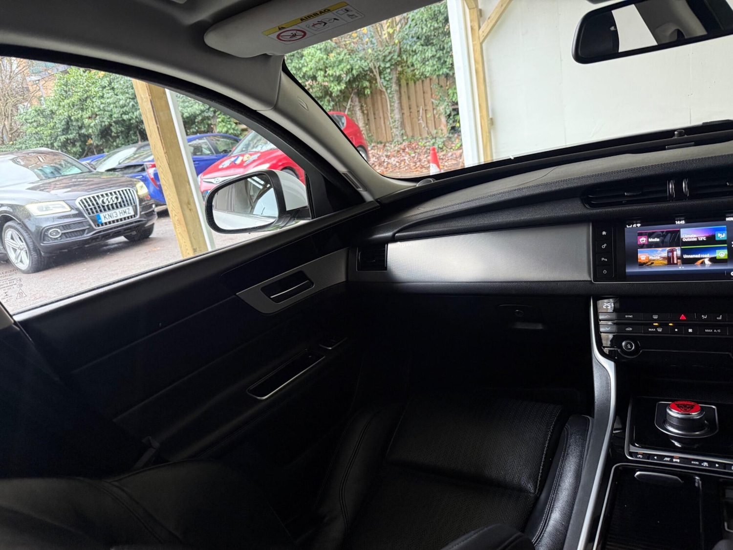 Used Jaguar XF 2016 for sale - 76597474: Photo 37