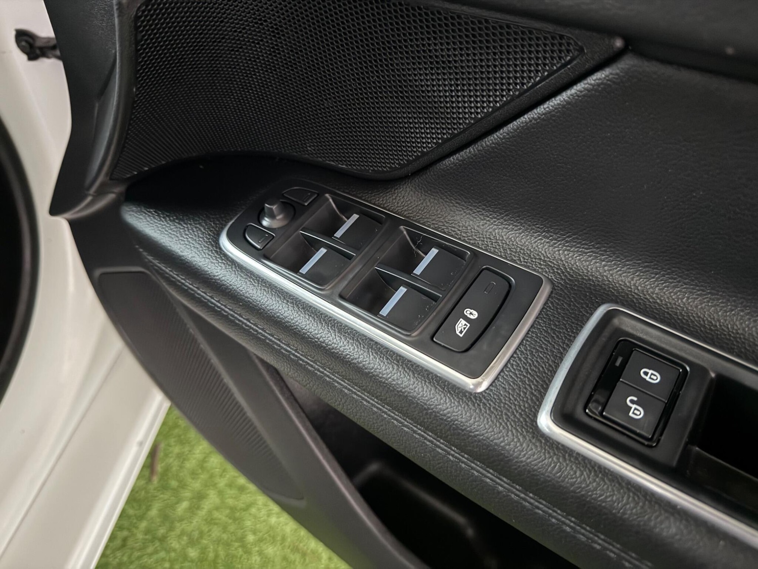 Used Jaguar XF 2016 for sale - 76597474: Photo 39