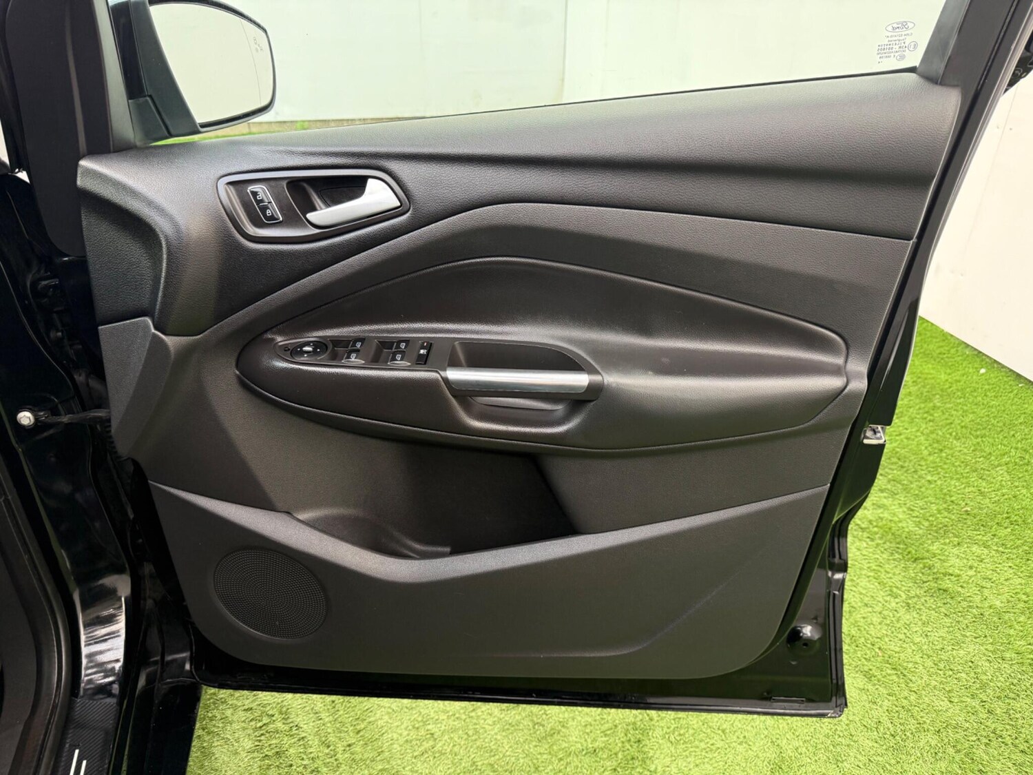 Used Ford Kuga 2015 for sale - 76294777: Photo 17