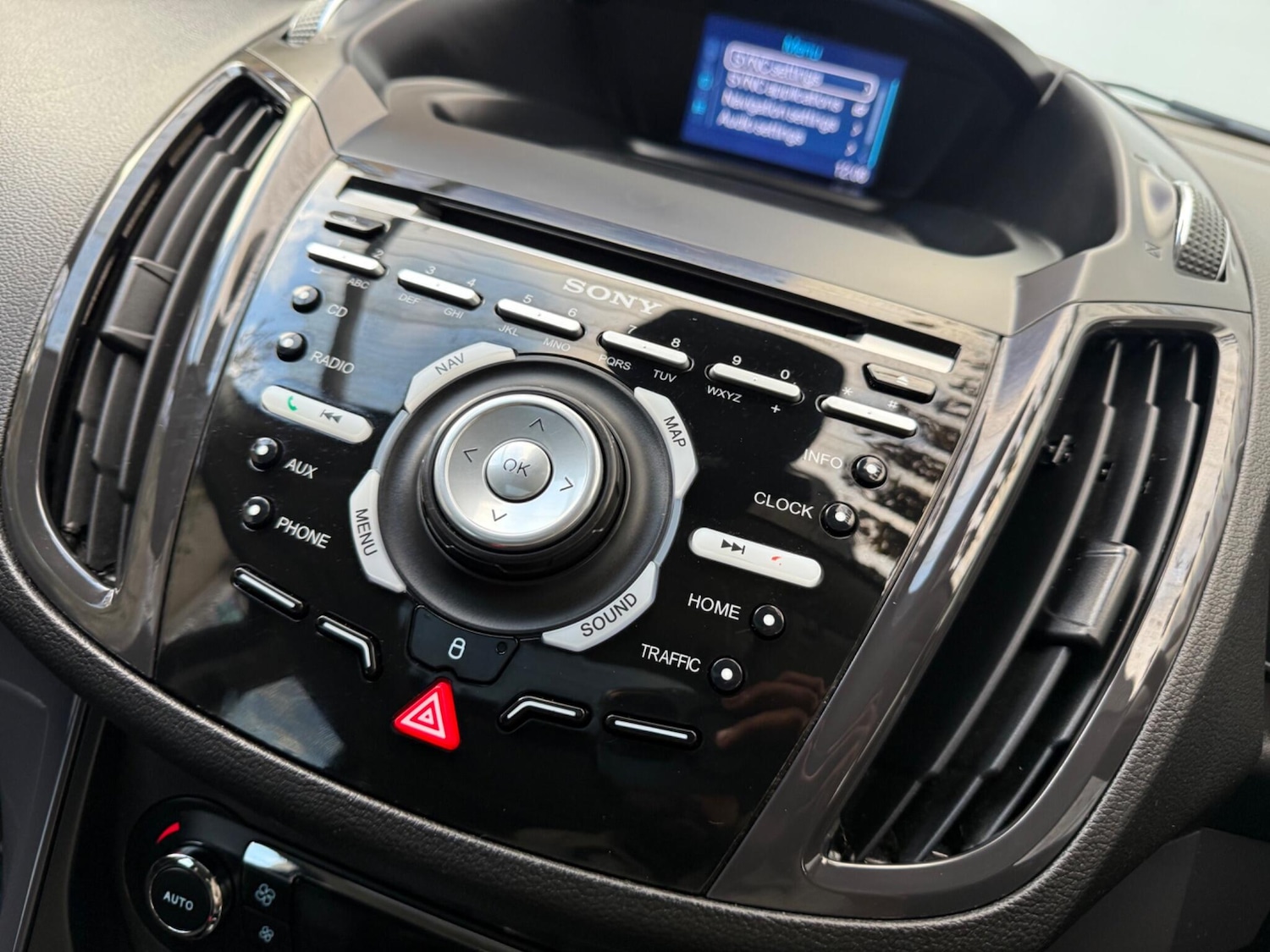 Used Ford Kuga 2015 for sale - 76294777: Photo 51