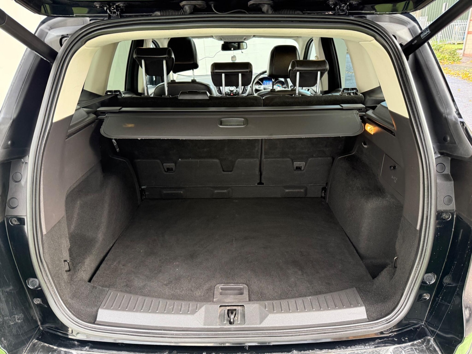 Used Ford Kuga 2015 for sale - 76294777: Photo 8