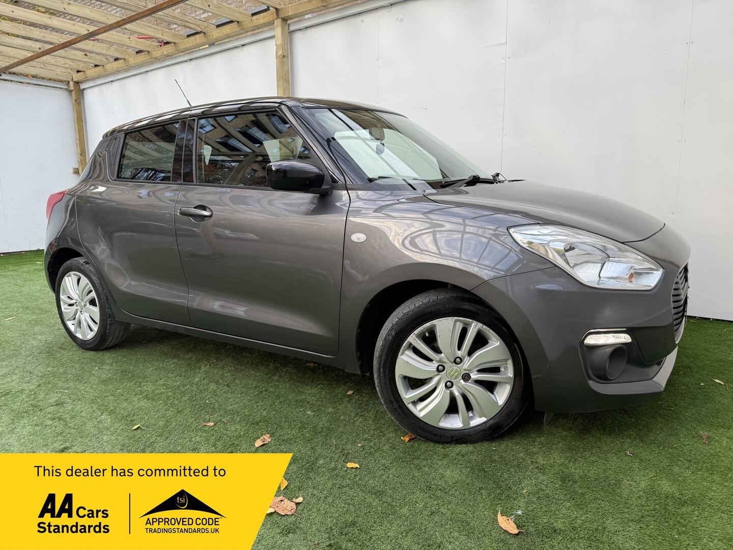 Used Suzuki Swift 2017 for sale - 76975515: Photo 1