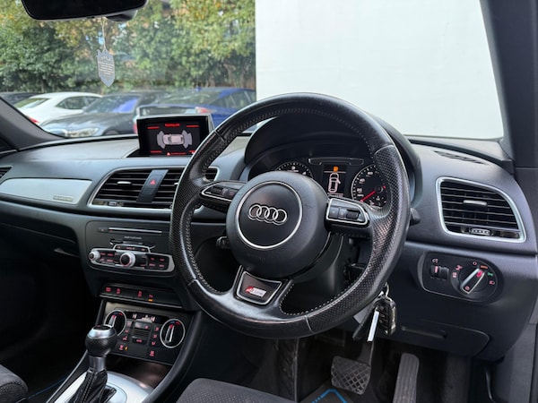 Used Audi Q3 2015 for sale - 76175045: Photo 2