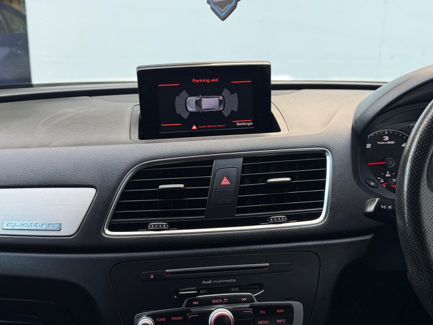 Used Audi Q3 2015 for sale - 76175045: Photo 30