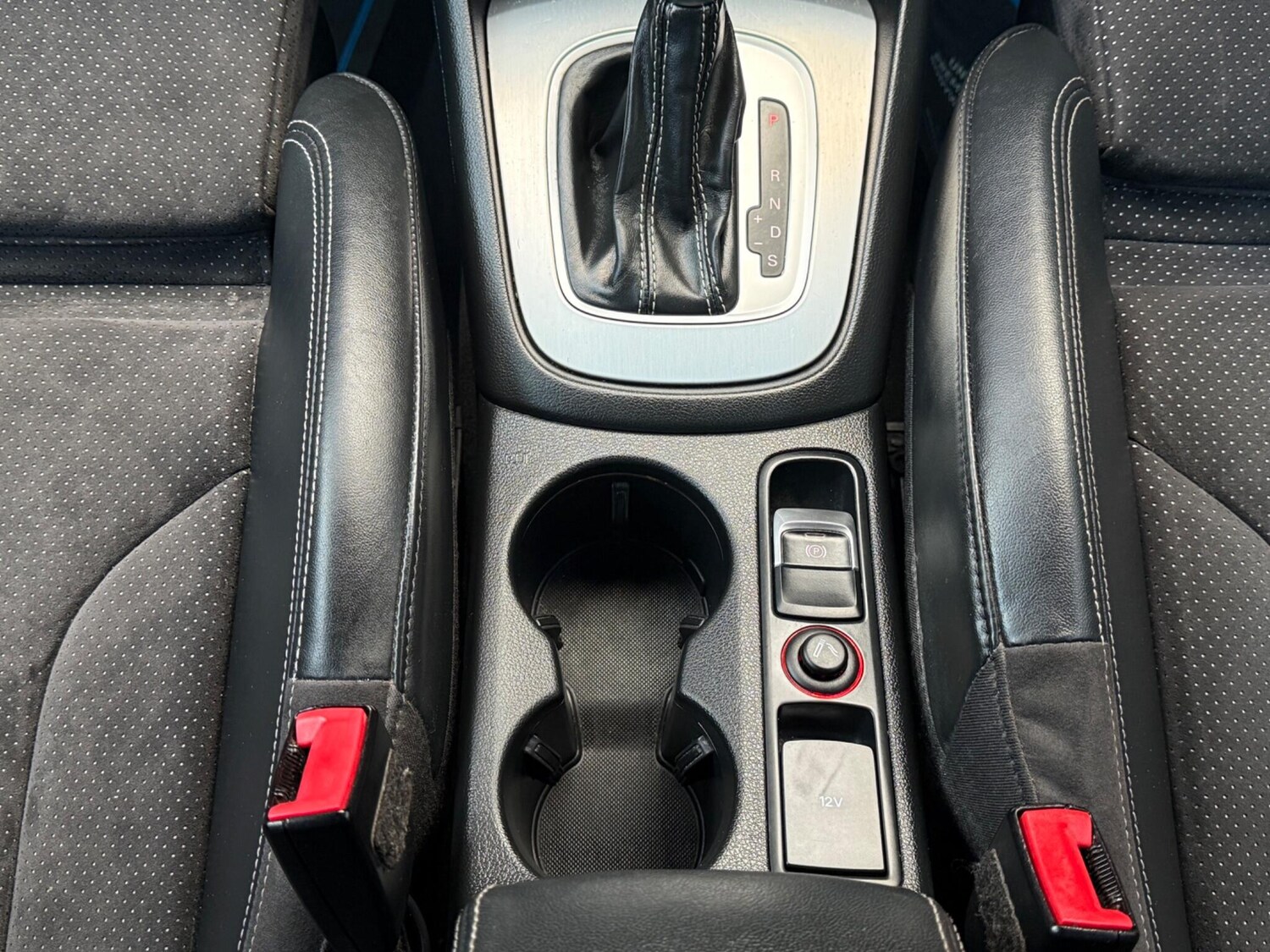 Used Audi Q3 2015 for sale - 76175045: Photo 32