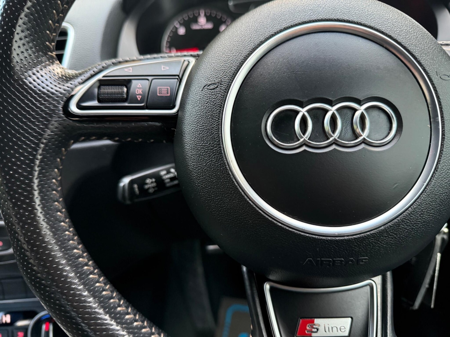 Used Audi Q3 2015 for sale - 76175045: Photo 35