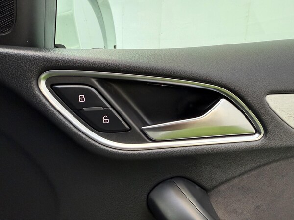 Used Audi Q3 2015 for sale - 76175045: Photo 42
