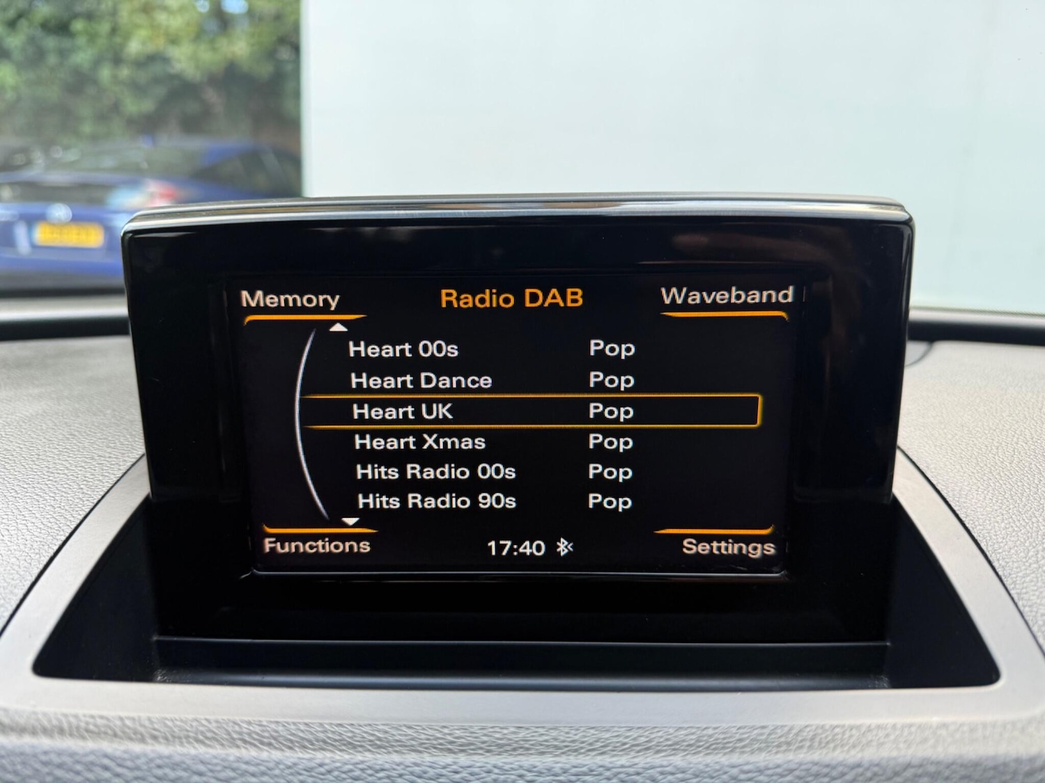 Used Audi Q3 2015 for sale - 76175045: Photo 45