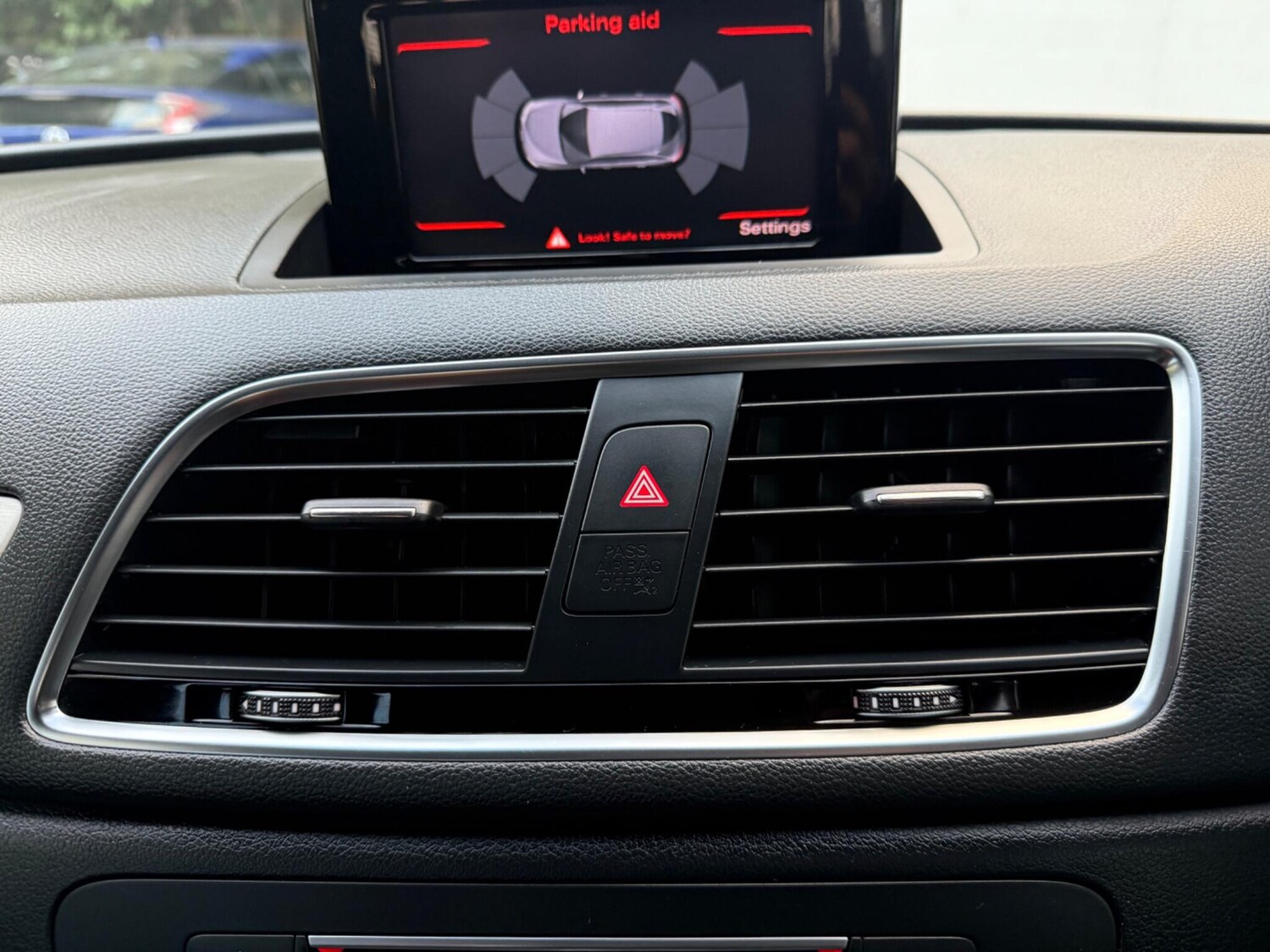 Used Audi Q3 2015 for sale - 76175045: Photo 50