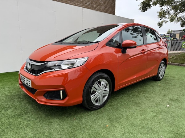 Used Honda Jazz 2018 for sale - 76026449: Photo 11