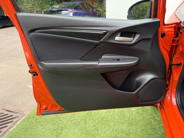 Used Honda Jazz 2018 for sale - 76026449: Photo 27