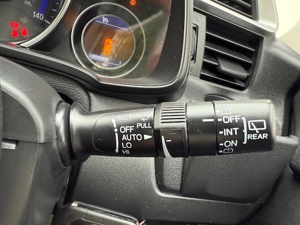 Used Honda Jazz 2018 for sale - 76026449: Photo 37