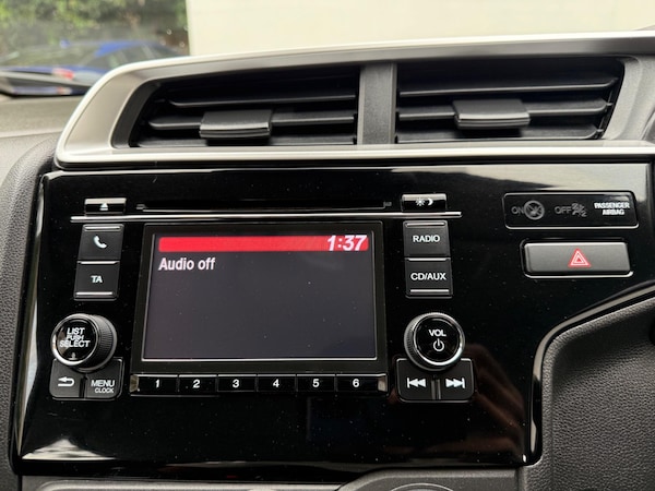 Used Honda Jazz 2018 for sale - 76026449: Photo 44