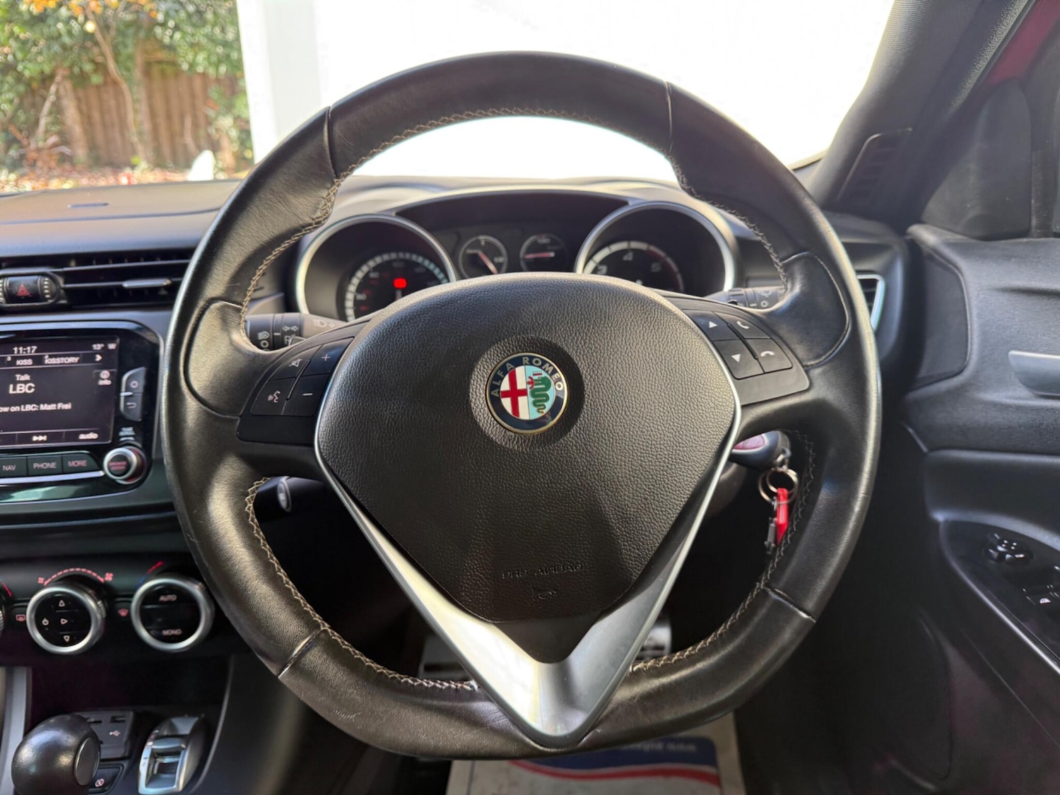 Used Alfa Romeo Giulietta 2015 for sale - 76522138: Photo 32