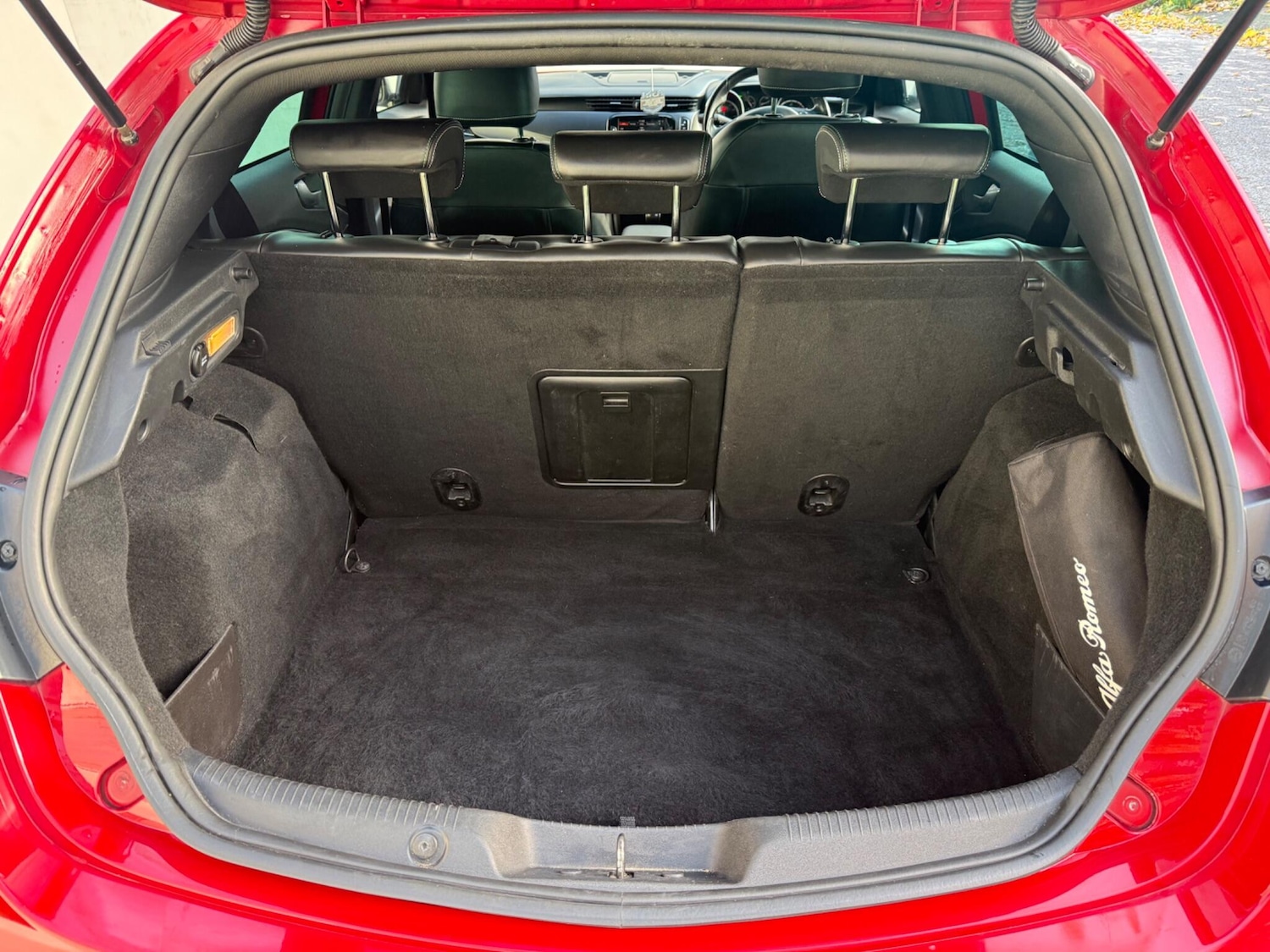 Used Alfa Romeo Giulietta 2015 for sale - 76522138: Photo 8