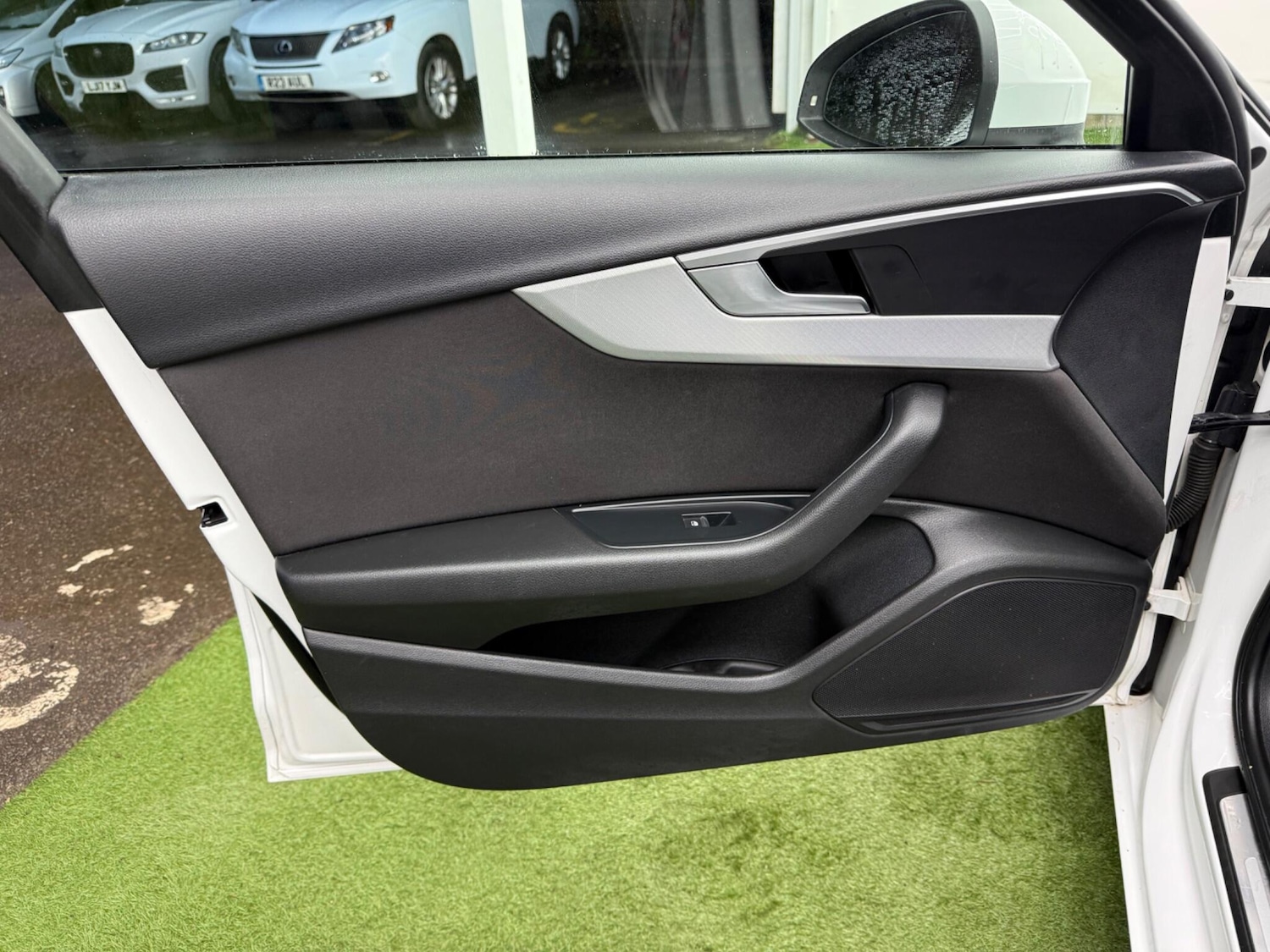 Used Audi A4 2017 for sale - 77783324: Photo 27