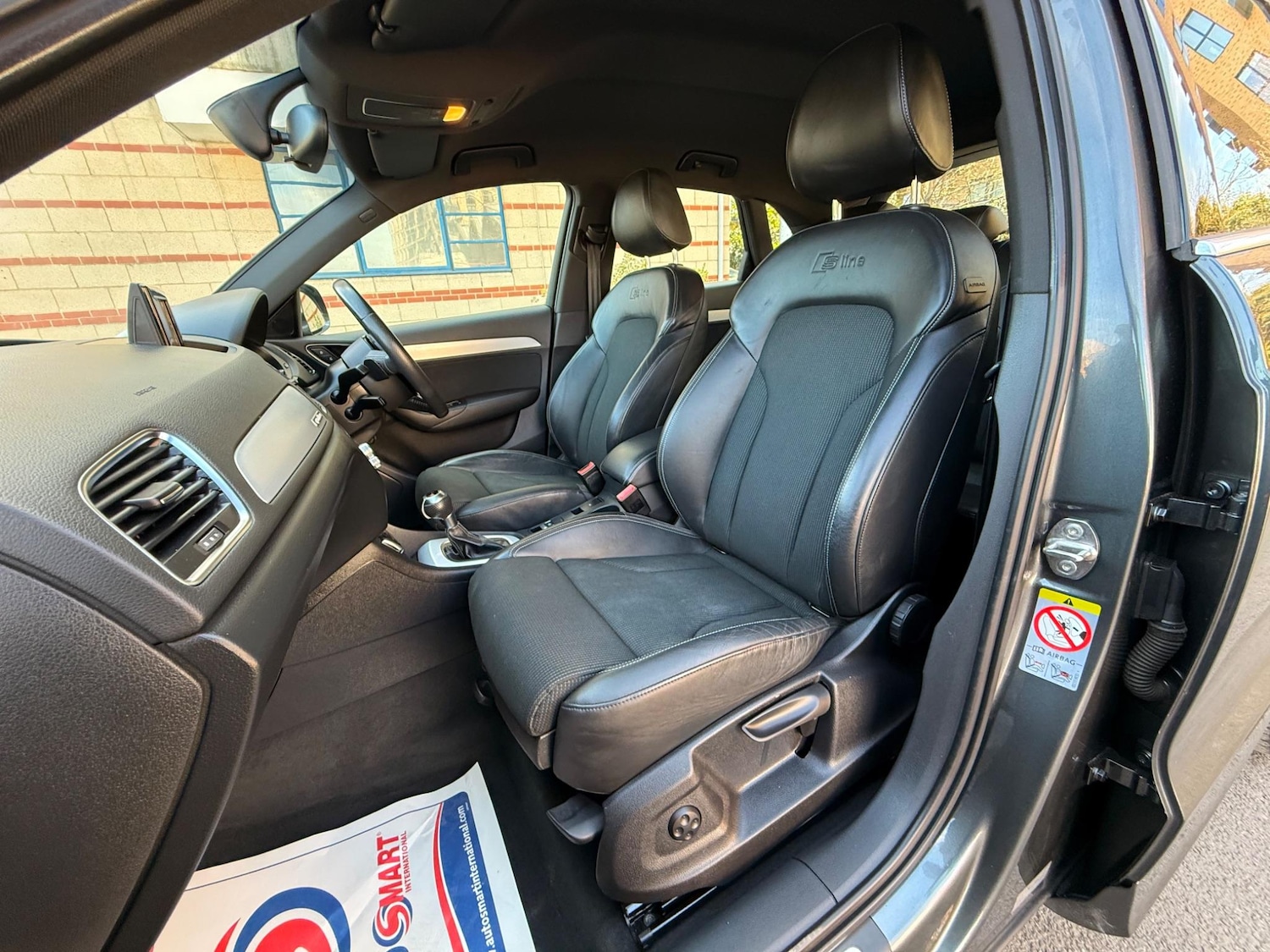 Vehicle 28