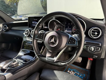 Used Mercedes-Benz C-Class 2015 for sale - 76214948: Photo 2