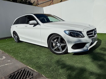 Used Mercedes-Benz C-Class 2015 for sale - 76214948: Photo 4