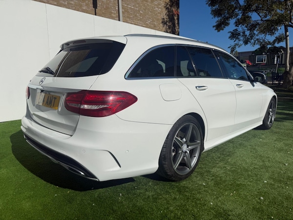 Used Mercedes-Benz C-Class 2015 for sale - 76214948: Photo 6