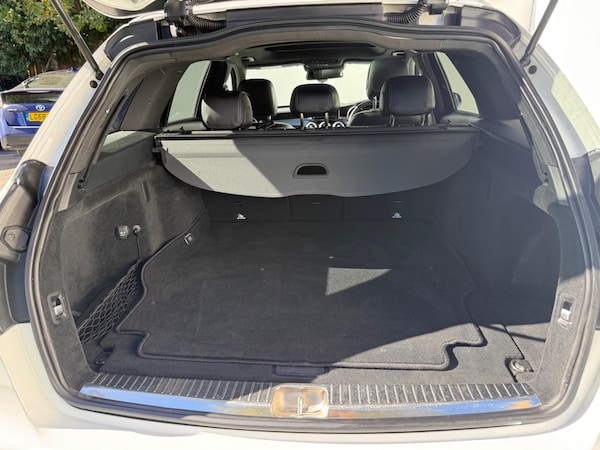 Used Mercedes-Benz C-Class 2015 for sale - 76214948: Photo 8