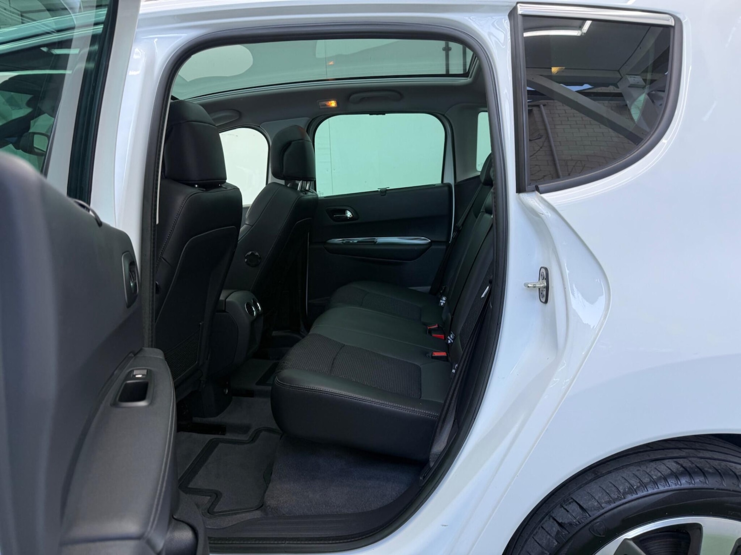 Used Peugeot 3008 2014 for sale - 77978111: Photo 21