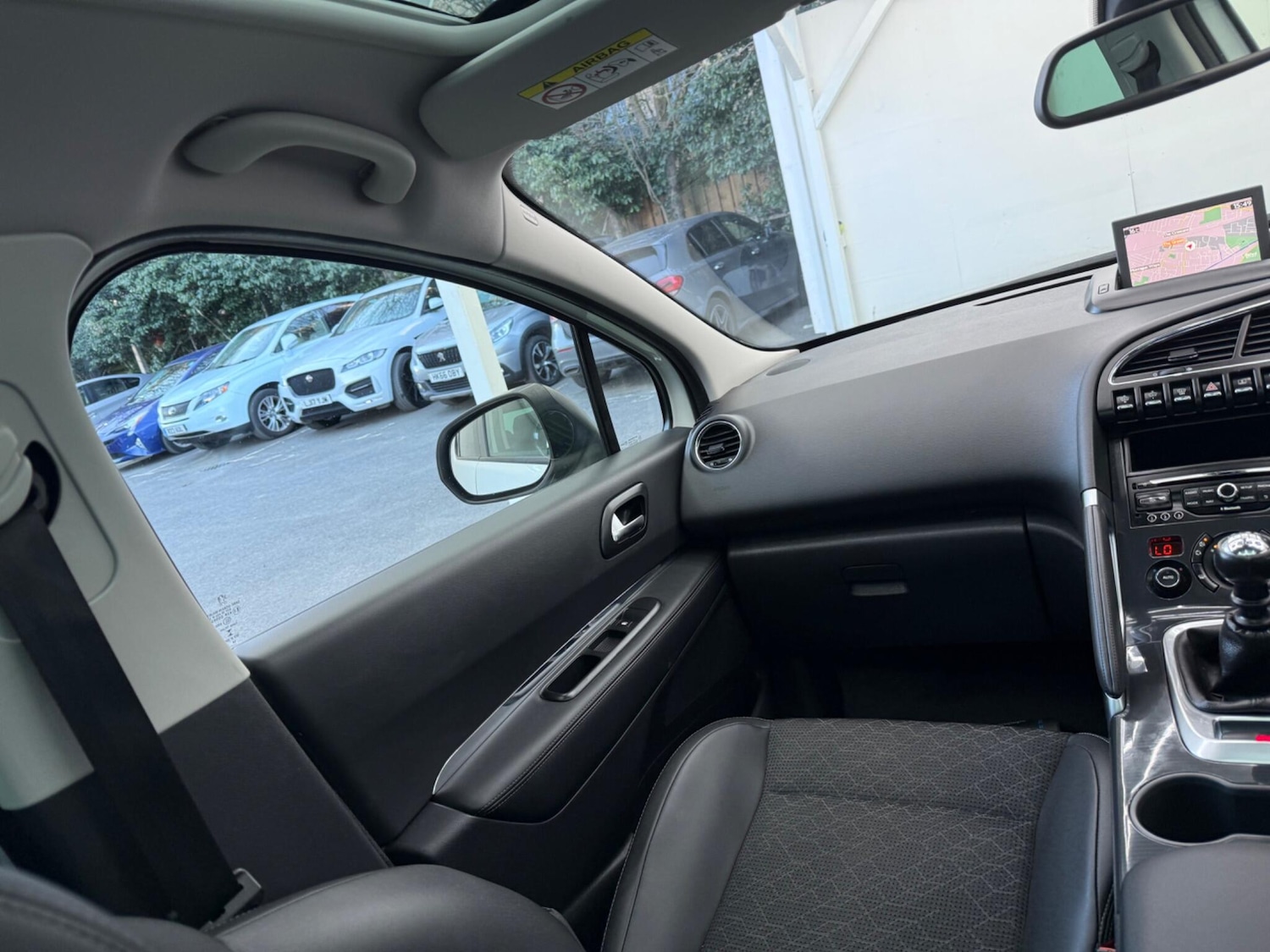 Used Peugeot 3008 2014 for sale - 77978111: Photo 35