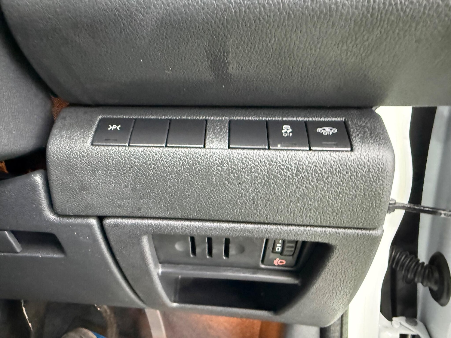 Used Peugeot 3008 2014 for sale - 77978111: Photo 39