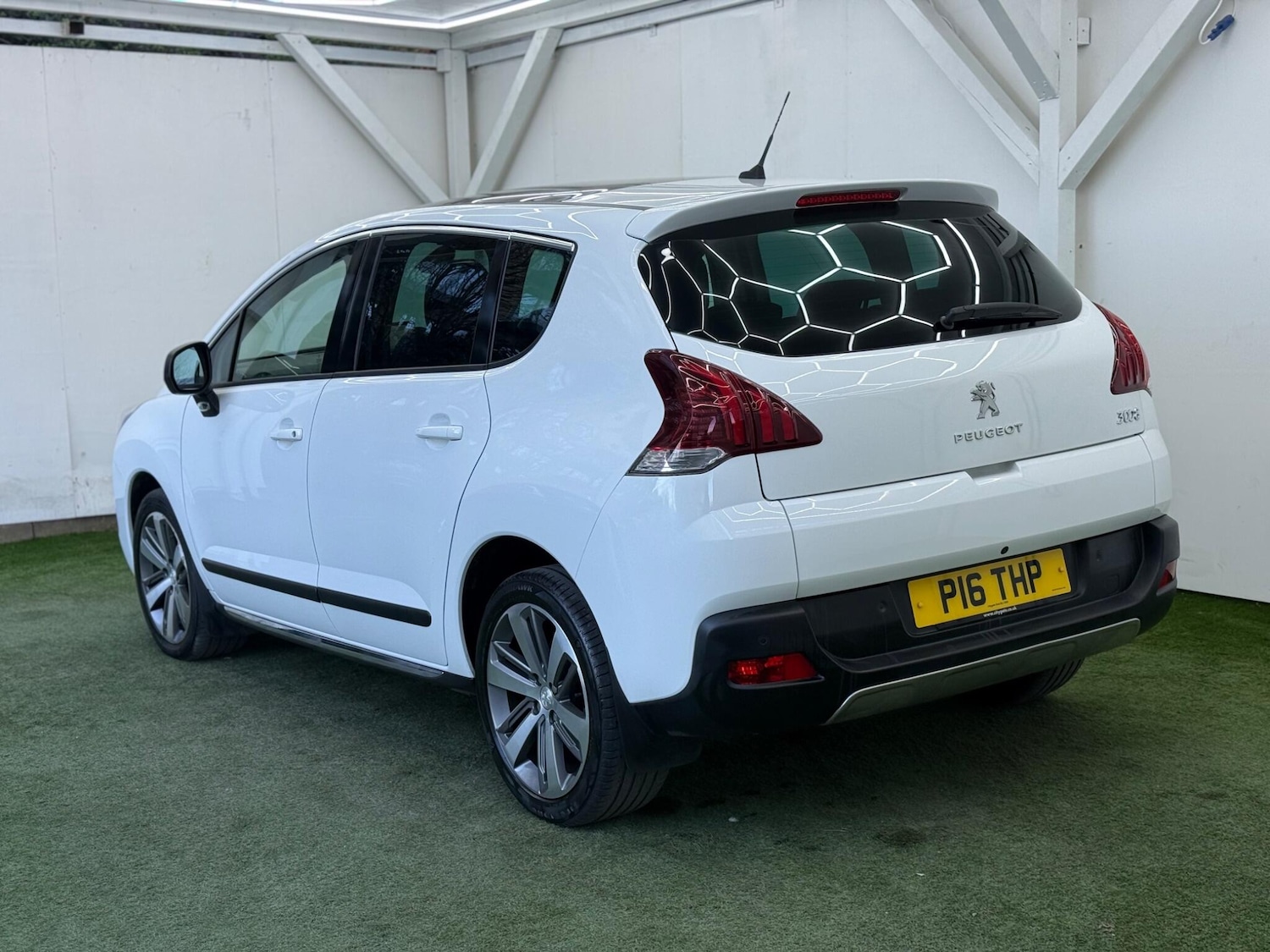 Used Peugeot 3008 2014 for sale - 77978111: Photo 9