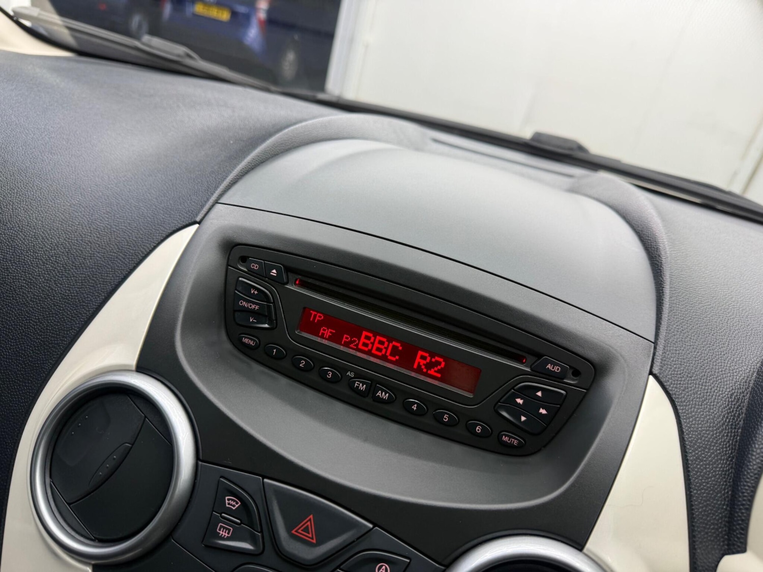 Used Ford Ka 2013 for sale - 77344437: Photo 38