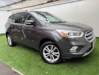 Used Ford Kuga 2017 for sale - 76432537: Photo