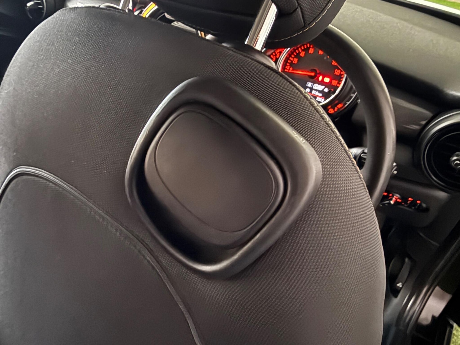 Used MINI Hatch 2018 for sale - 76839709: Photo 16