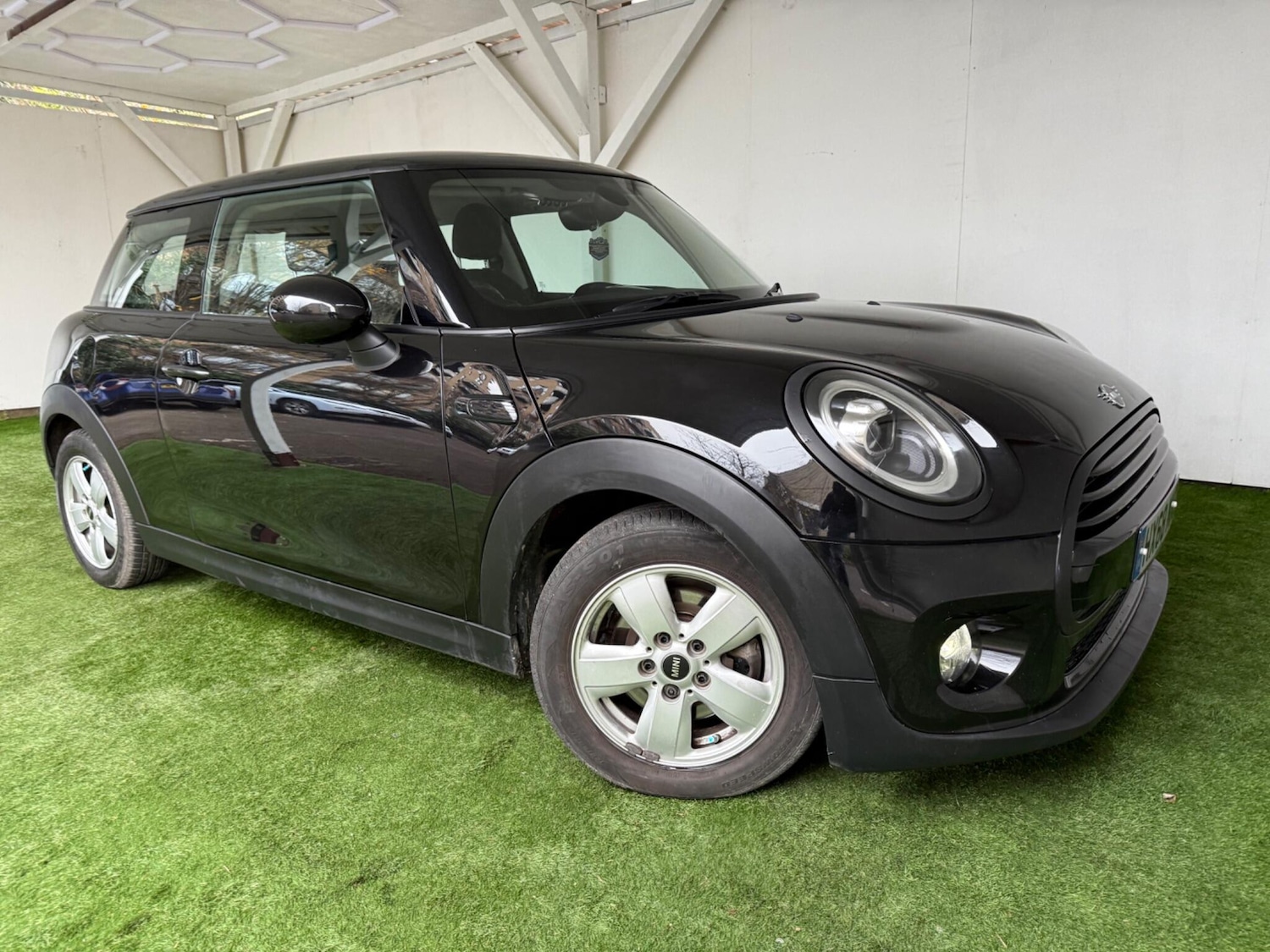 Used MINI Hatch 2018 for sale - 76839709: Photo 4