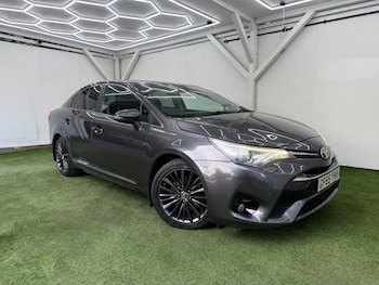 Used Toyota Avensis 2015 for sale - 79076022: Photo