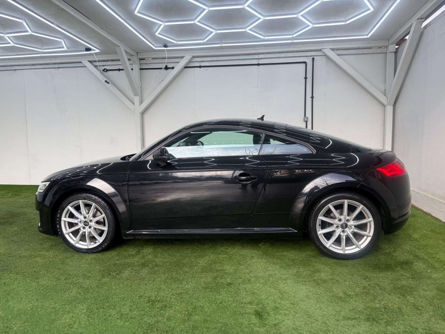 Used Audi TT 2014 for sale - 77549573: Photo 10